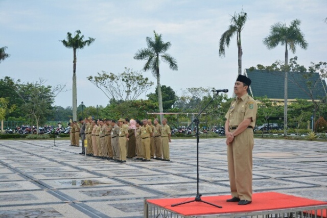 Bupati Siak Akan Evaluasi ASN yang Tidak Disiplin
